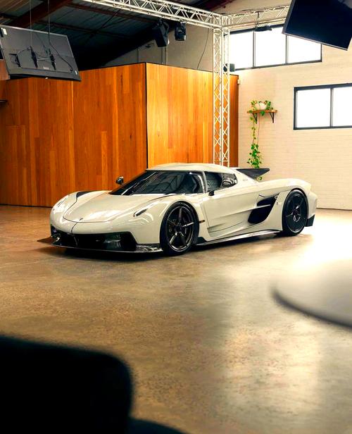 科尼塞克agerars(科尼塞克Jesko Absoult)