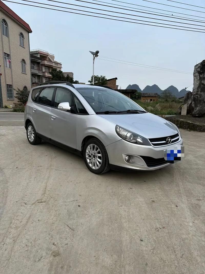 【江淮和悦图片及价格,江淮和悦rs图片和新车价位】