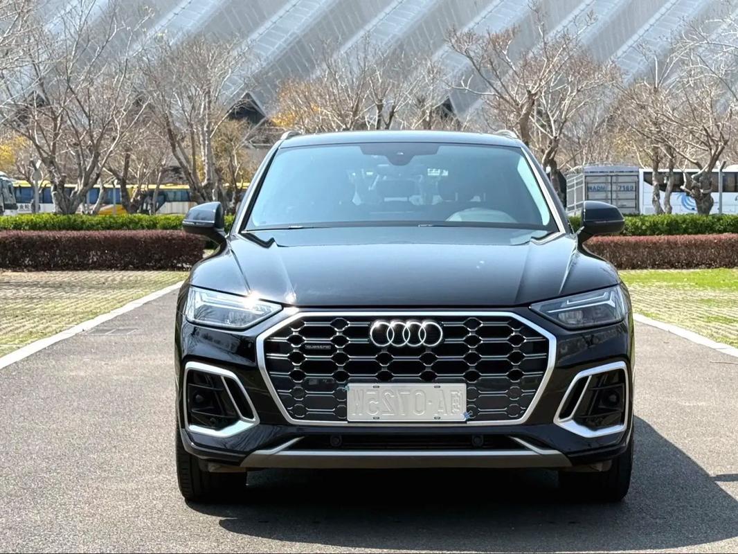 奥迪q5l怎么样优点缺点(奥迪q5l到底怎么样,有那么不堪吗)