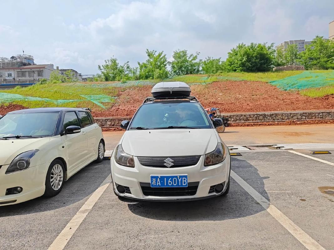 铃木天语三厢 铃木天语三厢改色案例