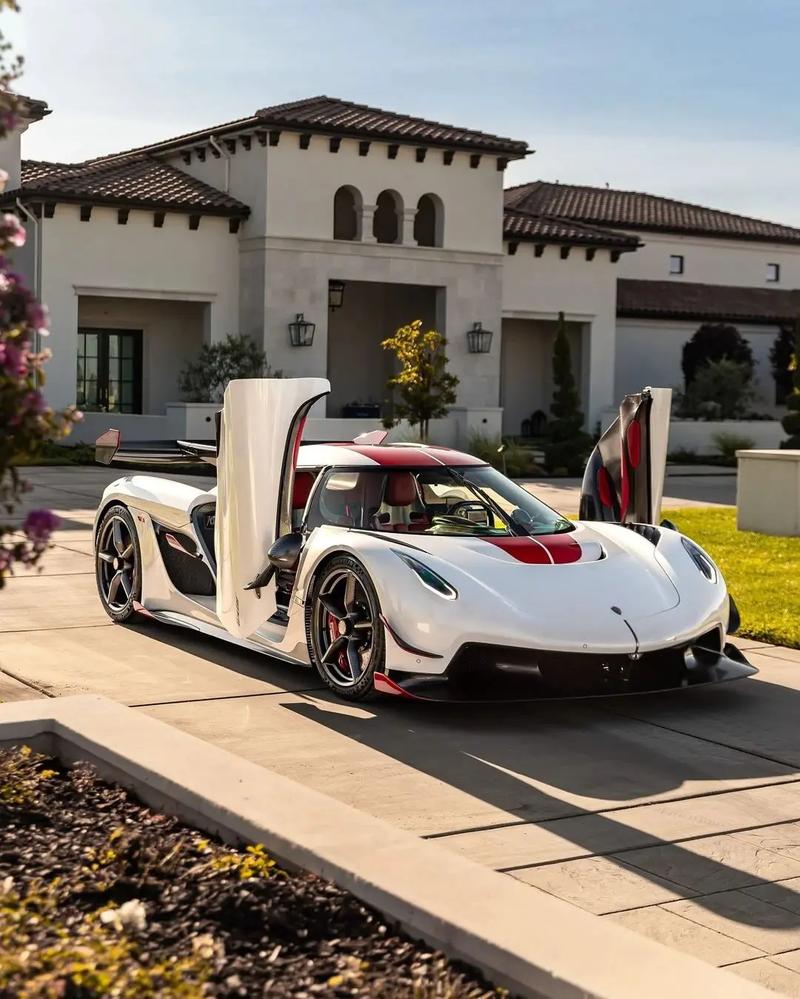 狂野飙车9柯尼塞格jesko,狂野飙车9柯尼塞格统治和复仇哪个好玩