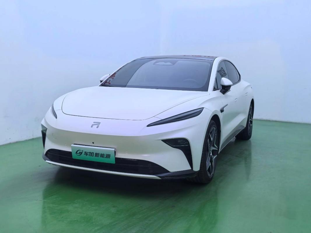 飞凡f7汽车报价及图片(飞凡官网)