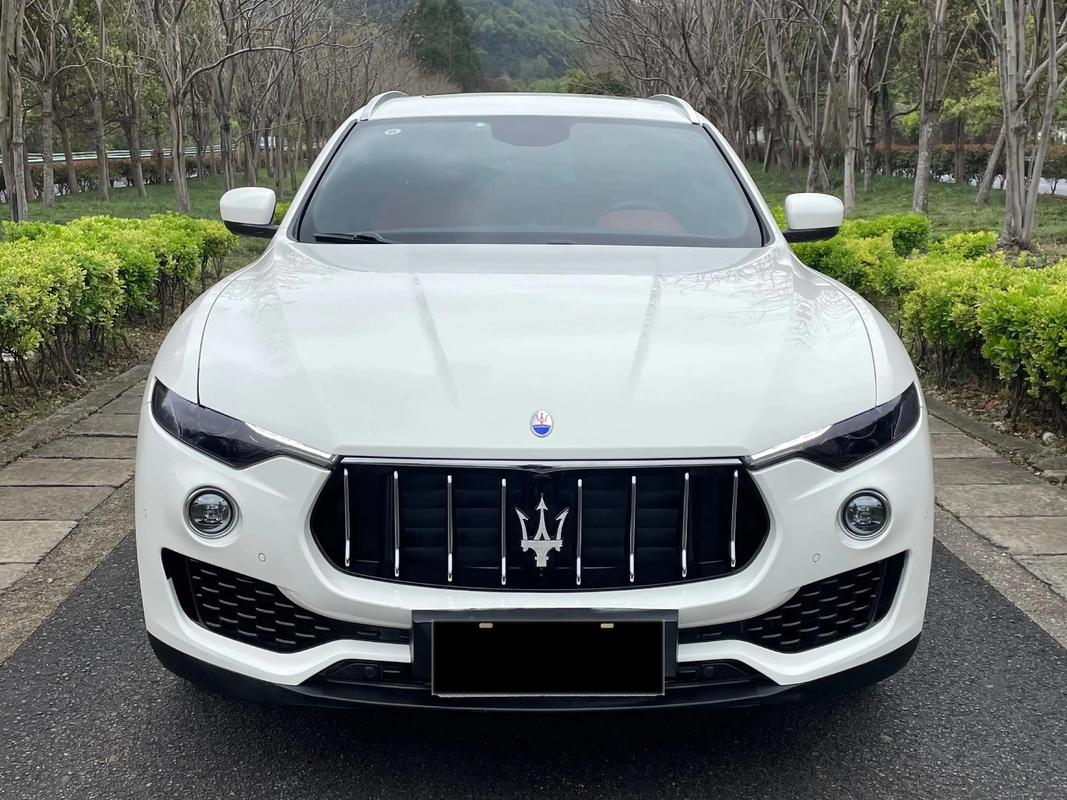 玛莎拉蒂granturismo中文名,玛莎拉蒂suv中文名字叫什么意思