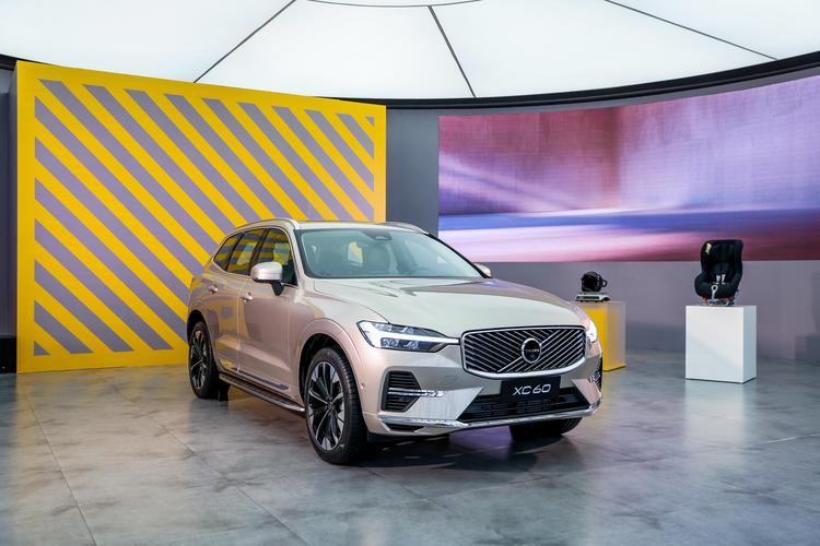 沃尔沃xc60最新价格及图片,沃尔沃xc60价格及图片外观