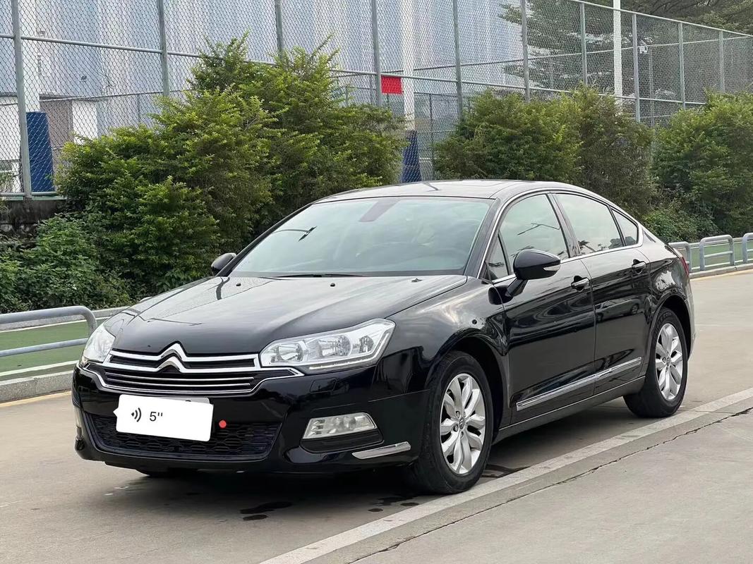 雪铁龙c5最低价多少 雪铁龙c5什么价