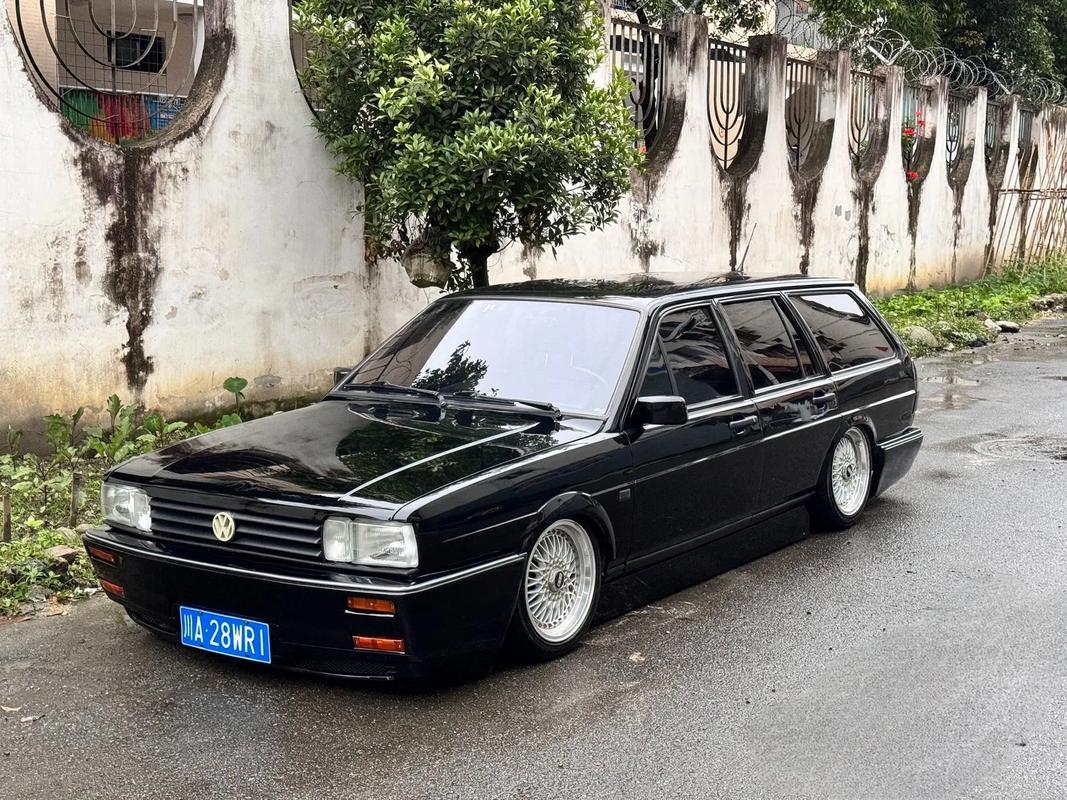 桑塔纳改装跑车／新桑塔纳改装跑车