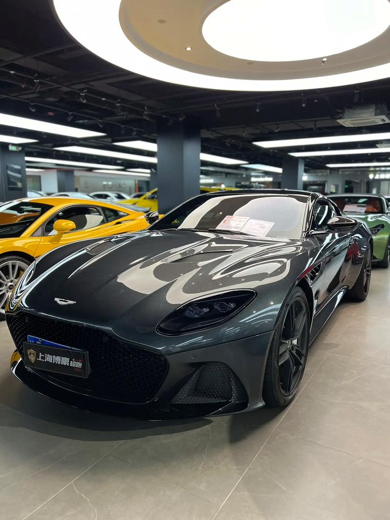 【阿斯顿马丁dbs敞篷,阿斯顿马丁dbs硬顶敞篷】